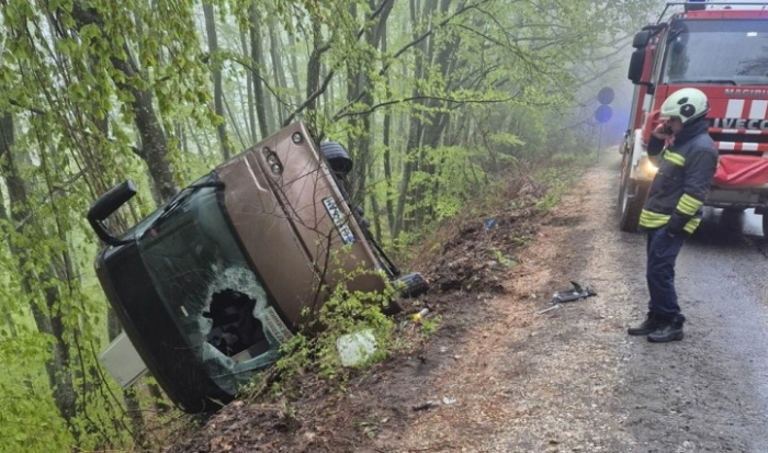 Автобус се преврте на патот кон бугарско-турската граница кај Мало Трново, има загинати и повредени