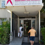 Вештакот од Србија за „Онкологија“: Стандардите во онкологијата бараат редовно следење на пациентите