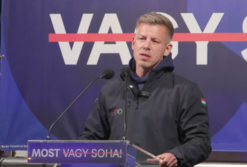 Маѓар бара гаранции за правата на Унгарците во Словачка