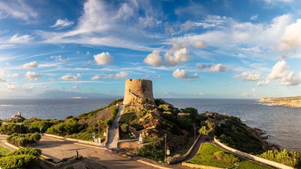 Живејте на Сардинија со бонус од 15 000 евра