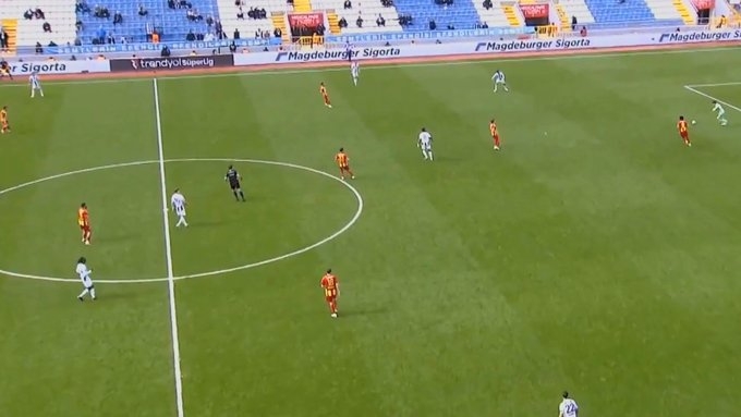 Голман во Турција даде гол од 80 метри (ВИДЕО)