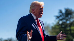 Трамп: Ормускиот теснец ќе биде отворен за бродови за време на траењето на прекинот на огнот