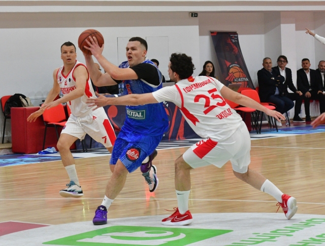 Ефремовски одличен против Чаир, Работнички запиша важен триумф (ФОТО)