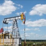 Пад на цените на нафтата: пазарите веруваат во можен договор меѓу САД и Иран