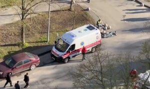 Пукање и заложничка криза во Киев: Напаѓач влегол во продавница, зел заложници и уби пет лица