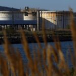 ЕУ распната меѓу „сигурноста“ и „зависноста“ од снабдување со нафта