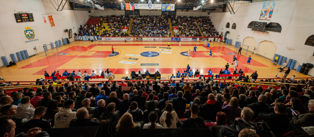 Oхриѓани со апел до навивачите: „Да ја оставиме политиката настрана и заедно да испишеме историја“