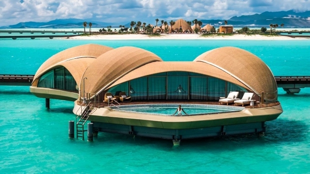 Кристијано Роналдо: Неговиот приватен рај на Црвеното Море (ВИДЕО)