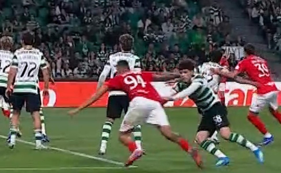 Ваква ситуација не се гледа често: Бенфика и Порто се здружија поради Спортинг! (ВИДЕО)