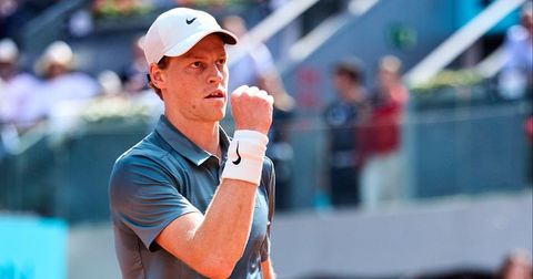 Синер се измачи и со пресврт ја скокна првата пречка во Мадрид