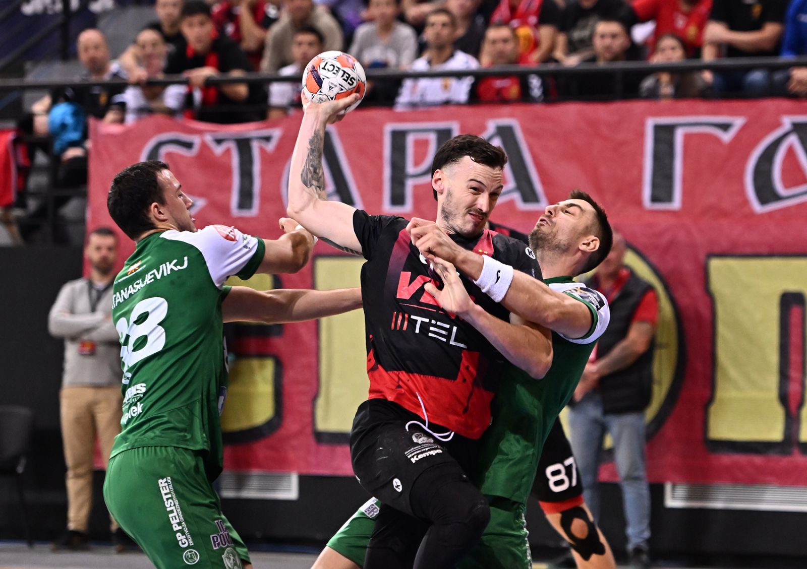 Одредени цените на билети за „дербито за титула“ меѓу Вардар и Еурофарм Пелистер