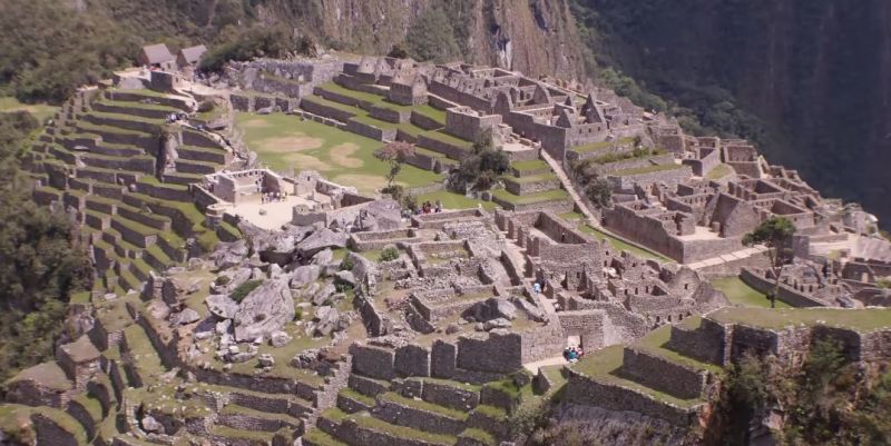 Археолози тврдат дека најстарата пирамида на светот, изградена пред повеќе од 25.000 години, не е дело на луѓе