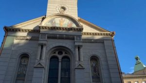 Напдната црквата на СПЦ во центарот на Зегреб