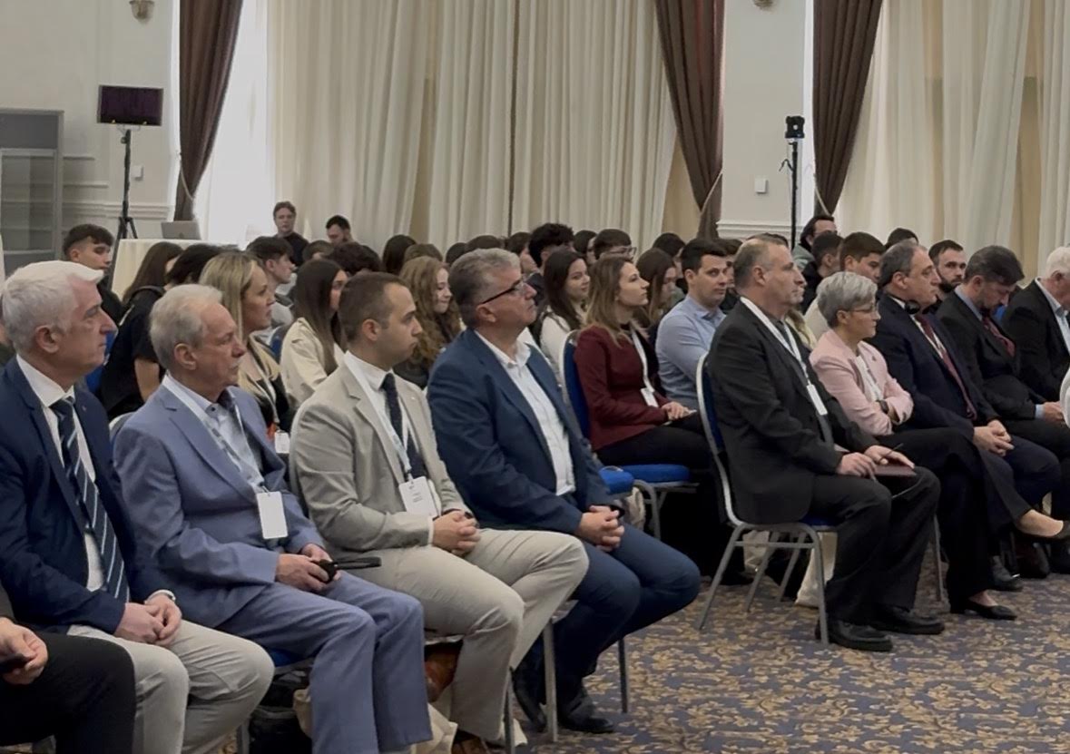 Од анализи до акција: придонес на младите кон политики за чист воздух