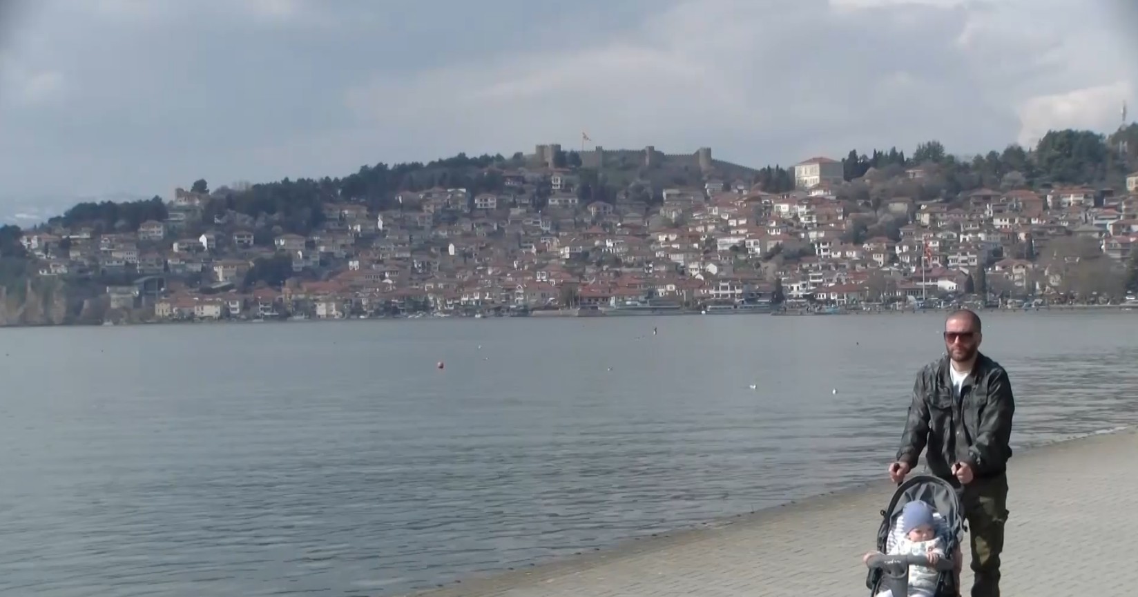 Се решава проблемот со туристичките водичи