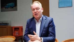 Ескелунд: Прашање е дали Европа би можела да произведува паста за заби без Кина