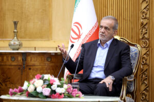 Пезешкијан: Ниту една сила во светот не може да го присили иранскиот народ на покорност