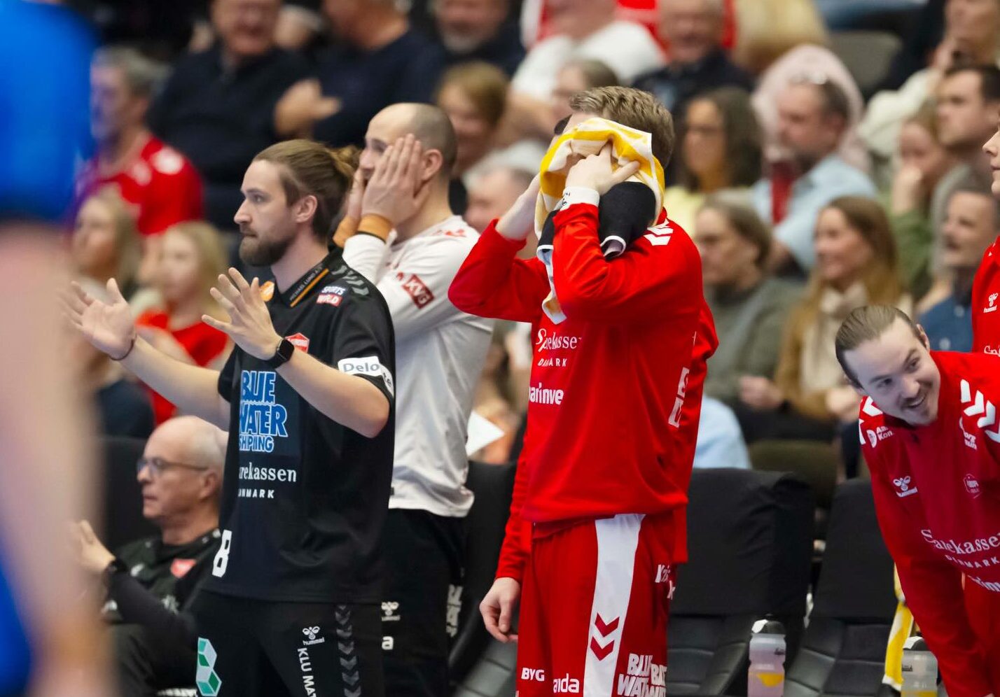 Шок за данскиот првак: Кнор и Арнолдсен стрелаа 24 пати, ама Алборг загуби!