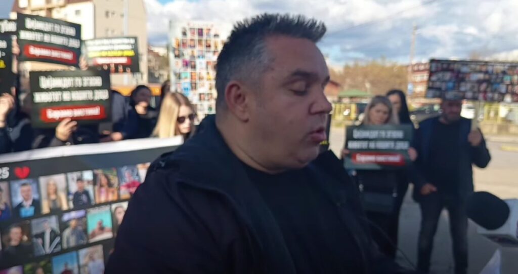 Која е вистинската причина за смртта? Родителите од Кочани бараат одговори за причините за смртта на нивните деца, најавија протести ако за три дена не добијат одговор