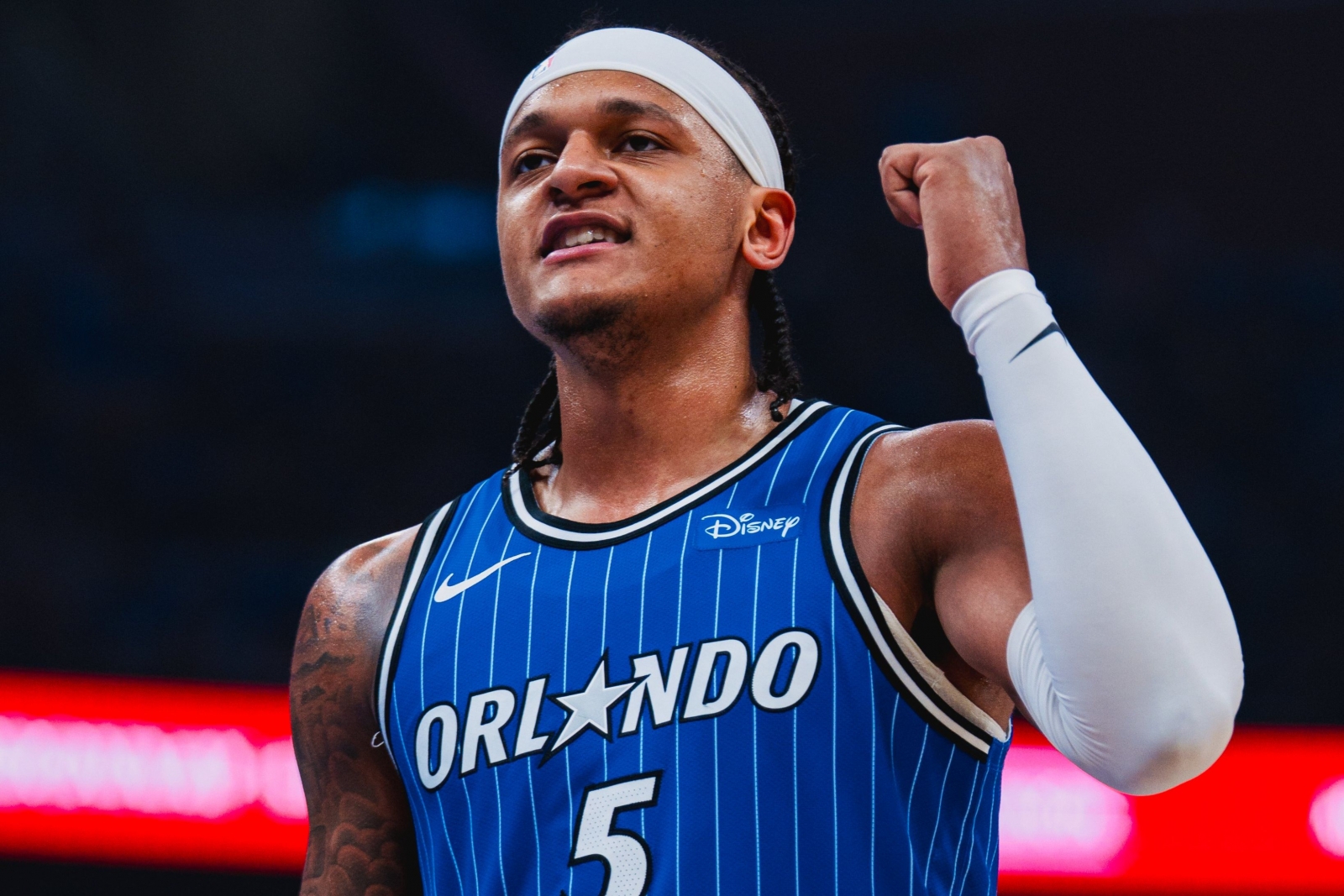 Орландо и Феникс се последните патници во плејофот – Стеф Кари го скрши кошот (ВИДЕО)