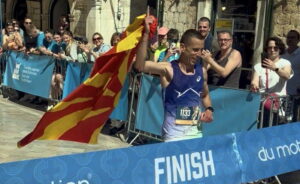 Уште еден одличен успех на Дарио Ивановски – Победа на полумаратонот во Дубровник (ФОТО)