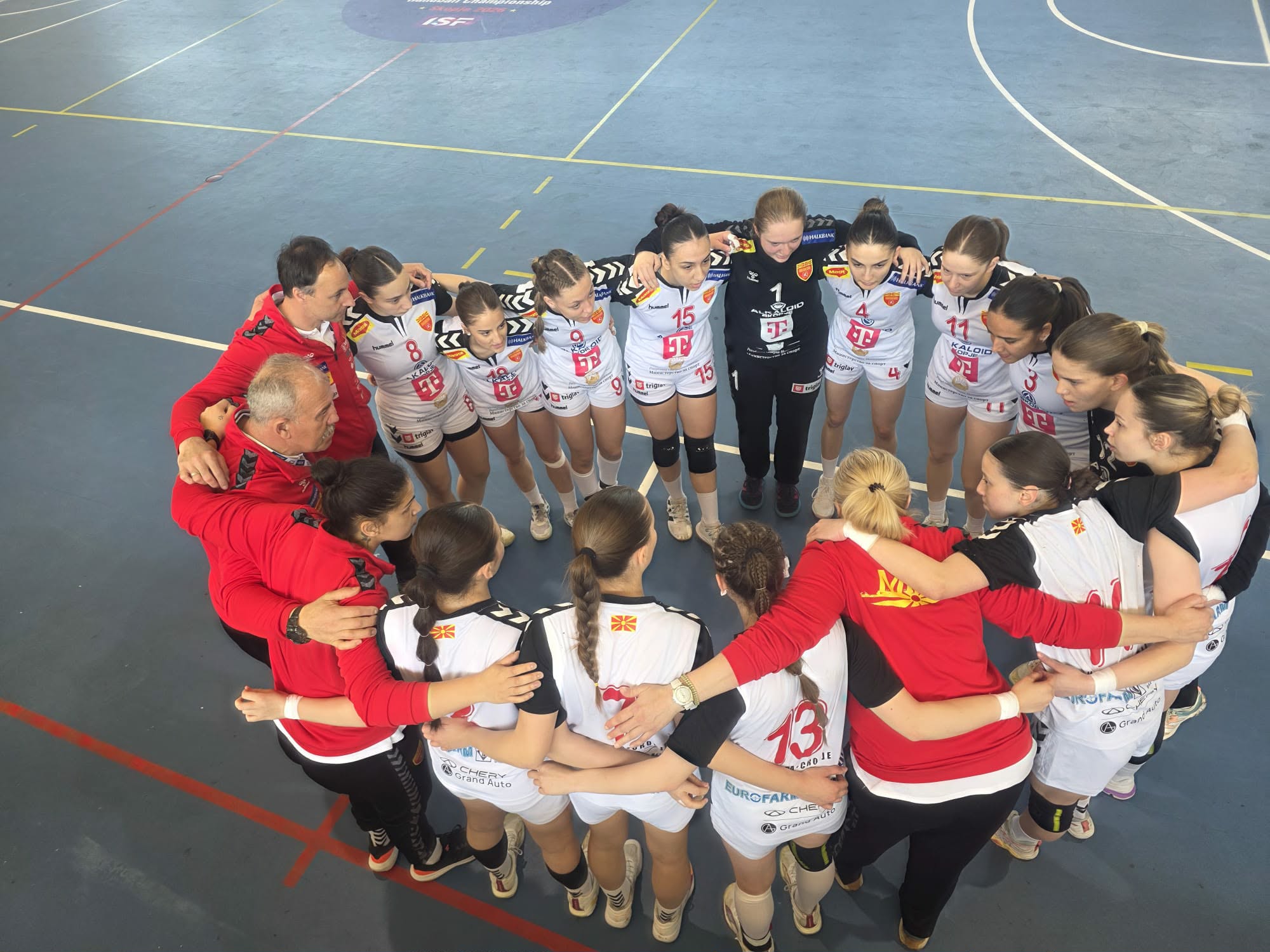 Кадетките со три од три – падна и Словачка, од првото место во четвртфинале!