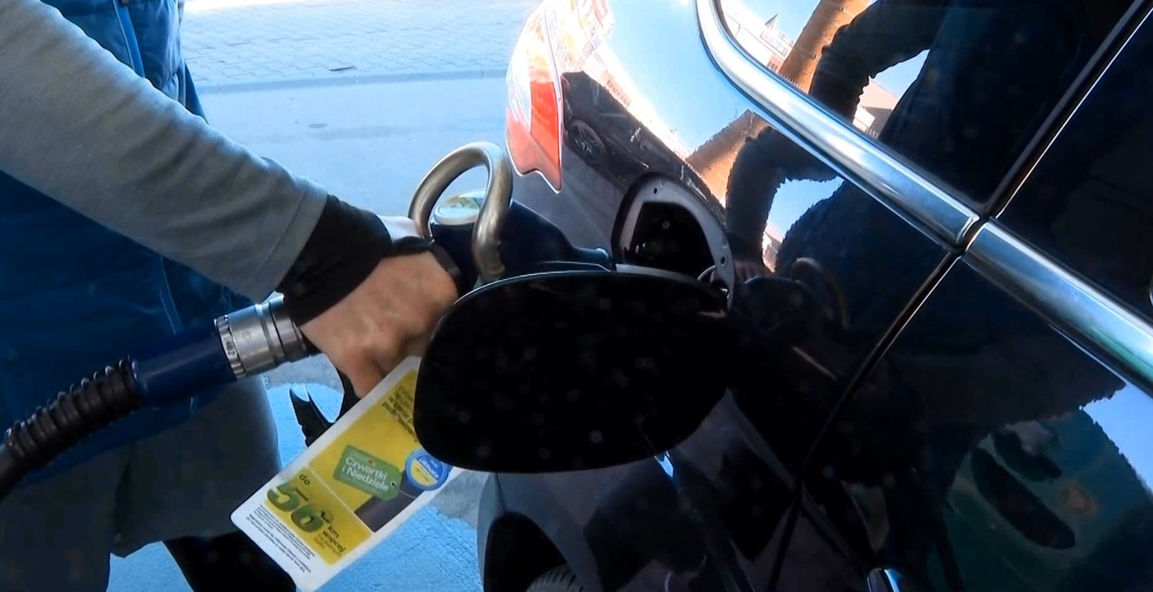 Падна цената на нафтата на светските берзи, но неизвесноста за Ормутскиот теснец останува