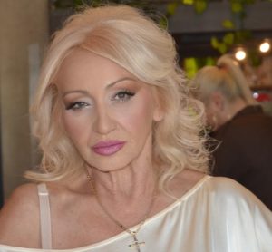 Фановите воодушевени: Благица Павловска никогаш поубава!