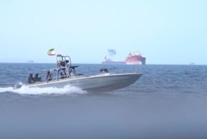 Иран: Блокадата на САД е пиратство