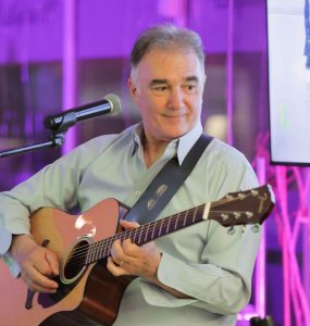 „Добредојде Огнен“ – емотивна порака од Мишко Крстевски