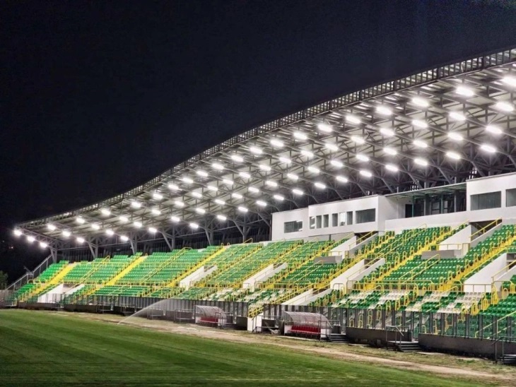 Инцидент по фудбалскиот натпревар во Куманово: Уапсен сопственикот на „Башкими“, оштетен автобусот на „Струга Трим Лум“