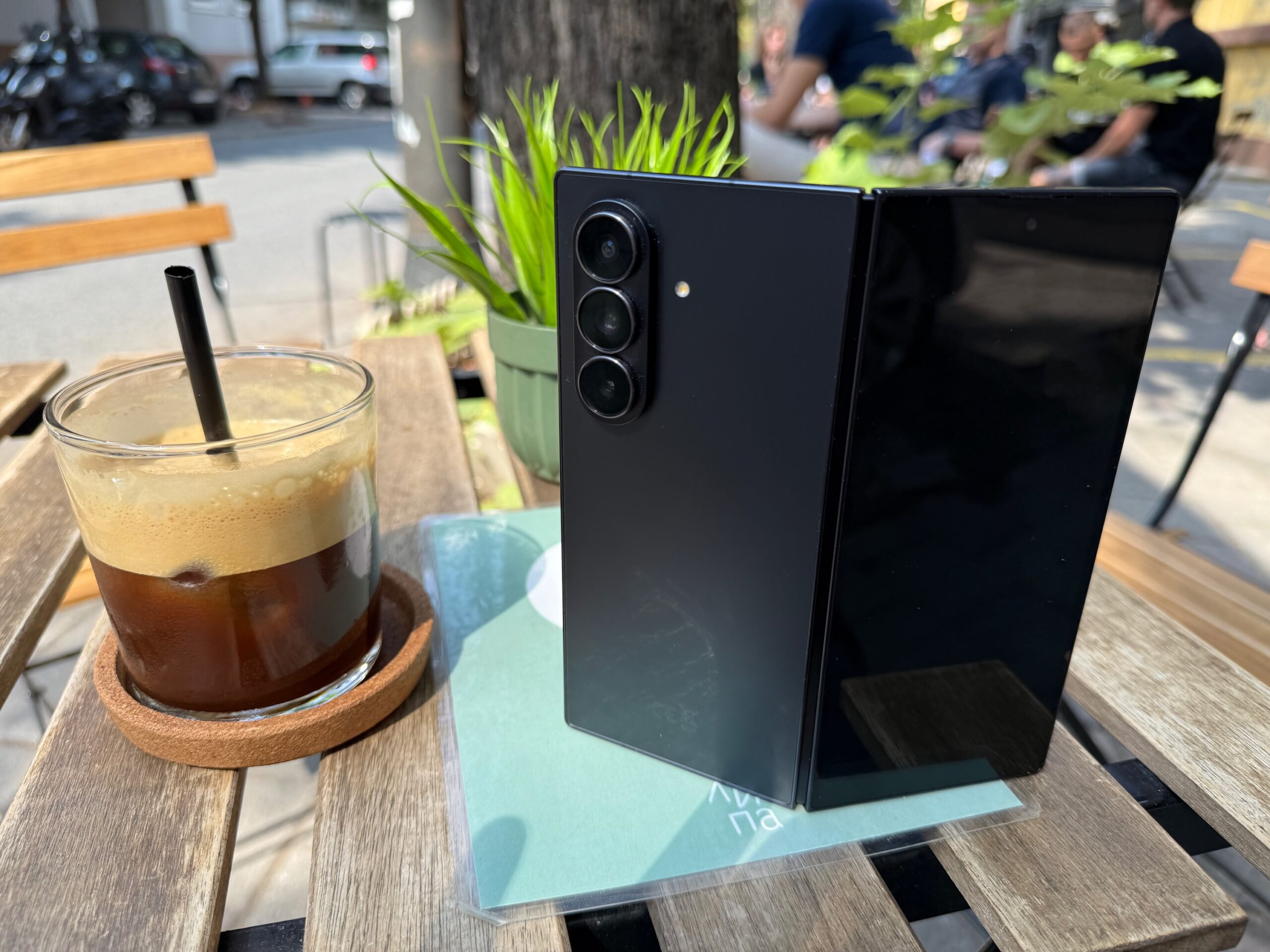 Новите смартфони на преклоп на Samsung може да бидат претставени на 22 јули