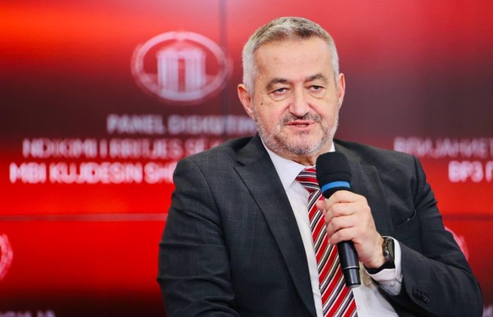 КЛЕКОВСКИ: Законот за забрана на пушењето ќе биде најпрогресивен, но ќе треба масовна поддршка