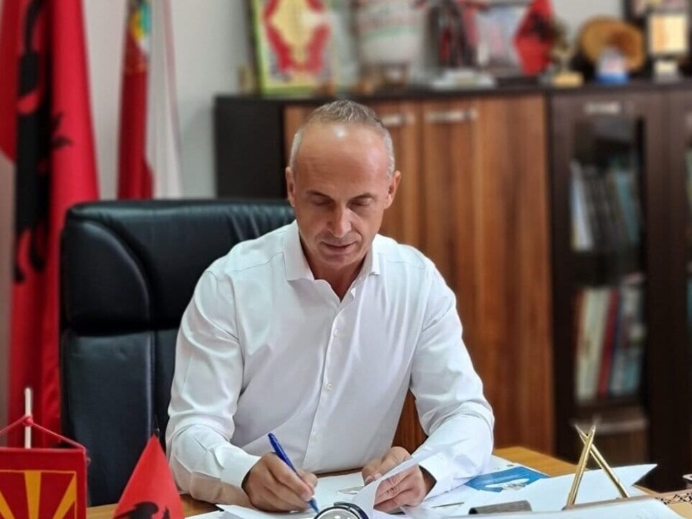 Ексградоначалникот на Кичево Дехари осомничен е за злоупотреба на 1,6 милиони евра преку тендер