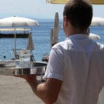 Сезонската работа понекогаш знае да трае со години