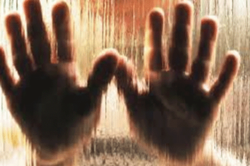 30-дневен притвор за 15-годишникот од Гостивар кој ја силувал помалата сестра!