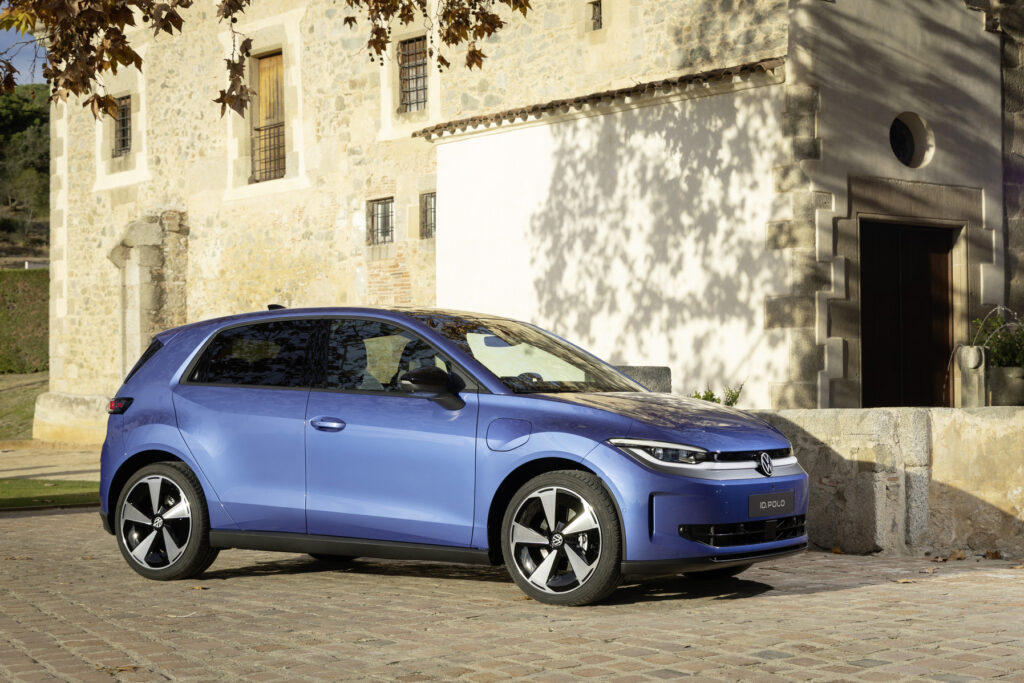 Volkswagen го откри новиот ID. Polo – електричен бестселер со досег до 454 км.