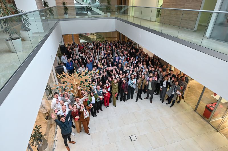 Зад секое дигитално решение стои одличен тим: ПроКредит Банка го одбележа новото дигитално поглавје од „Таму кај што си“ со своите вработени