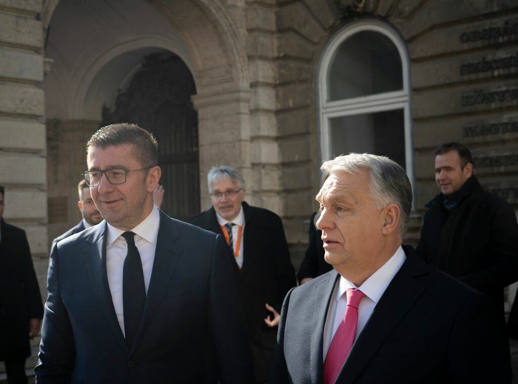 СДСМ: Доаѓа време за вистината за бизнис врските на Мицкоски и Орбан