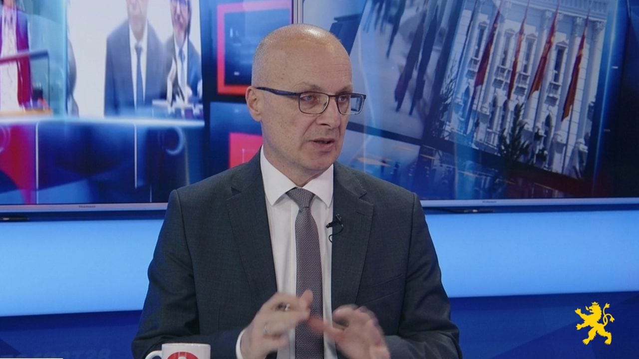 Милошоски: СДС во недостаток на идеи шират манипулации по однос на македонското државјанство – во иднина македонскиот пратеник ќе мора да има само македонско државјанство