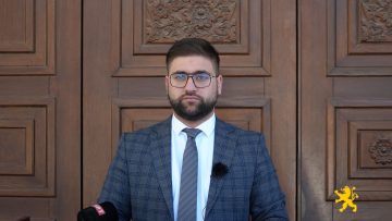 Манасиевски: Без гаранции од ЕУ нема да има уставни измени им