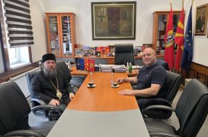 Владиката Григориј на средба со градоначалникот на Куманово