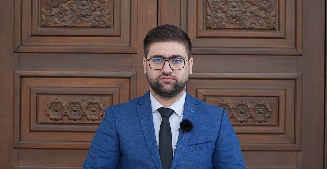 Манасиевски: Филипче и Заев поради власт и амнестија би ја однеле државата во амбис