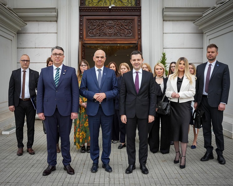 Македонија ја потпиша Рамковната конвенција на Советот на Европа за вештачка интелигенција