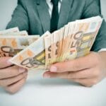 Земате кредит? Овие трошоци граѓаните најчесто ги забораваат