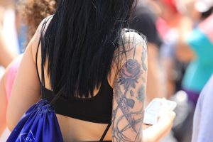 Модни правила за ова лето 2027: Што да носите во вашето секојдневие?