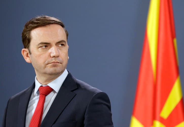 Сонував да не ме однесат во амбуланта во некое планинско место, пред мене немаше доктор Албанец во Градската болница: Османи за Охридскиот договор и „Балансерот“