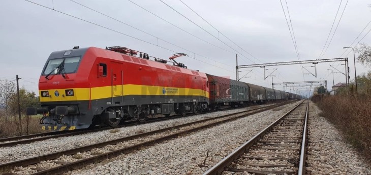 Од крајот на јуни стартува меѓуградскиот воз Прилеп-Битола, наскоро и карго сообраќајот