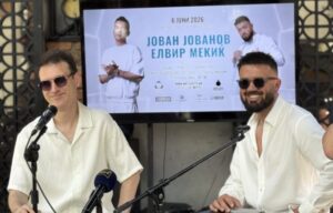 (ВИДЕО+ФОТО) Елвир Мекиќ и Јован Јованов го најавија големиот концерт во „Борис Трајковски“ – публиката ќе може да ужива во најпознатите песни и безвременски хитови