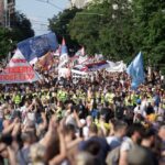 На повик на студентите во блокада илјадници на протестот во Белград